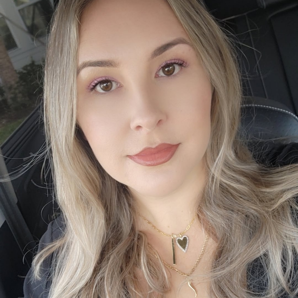 Meet your Posher, Mandee